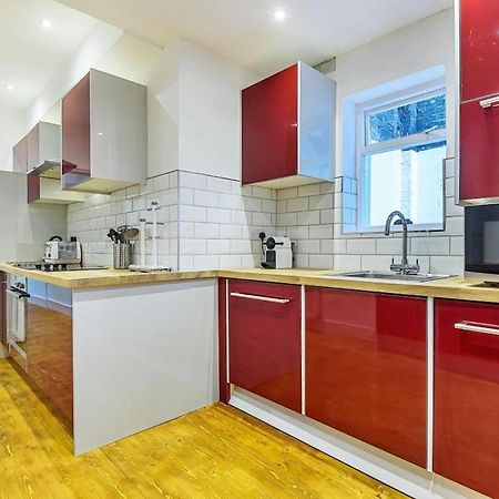 Sunny, 2Bed 2Bath, Garden Apartment Near Hyde Park Лондон Экстерьер фото